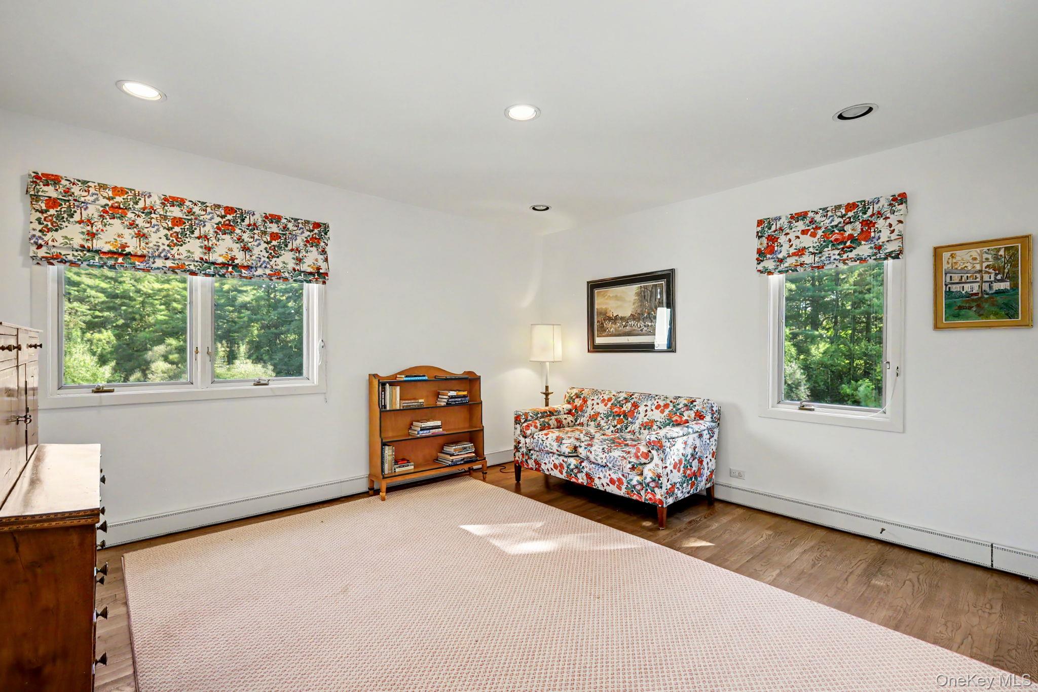 3 Pondview W – For Sale photo 32