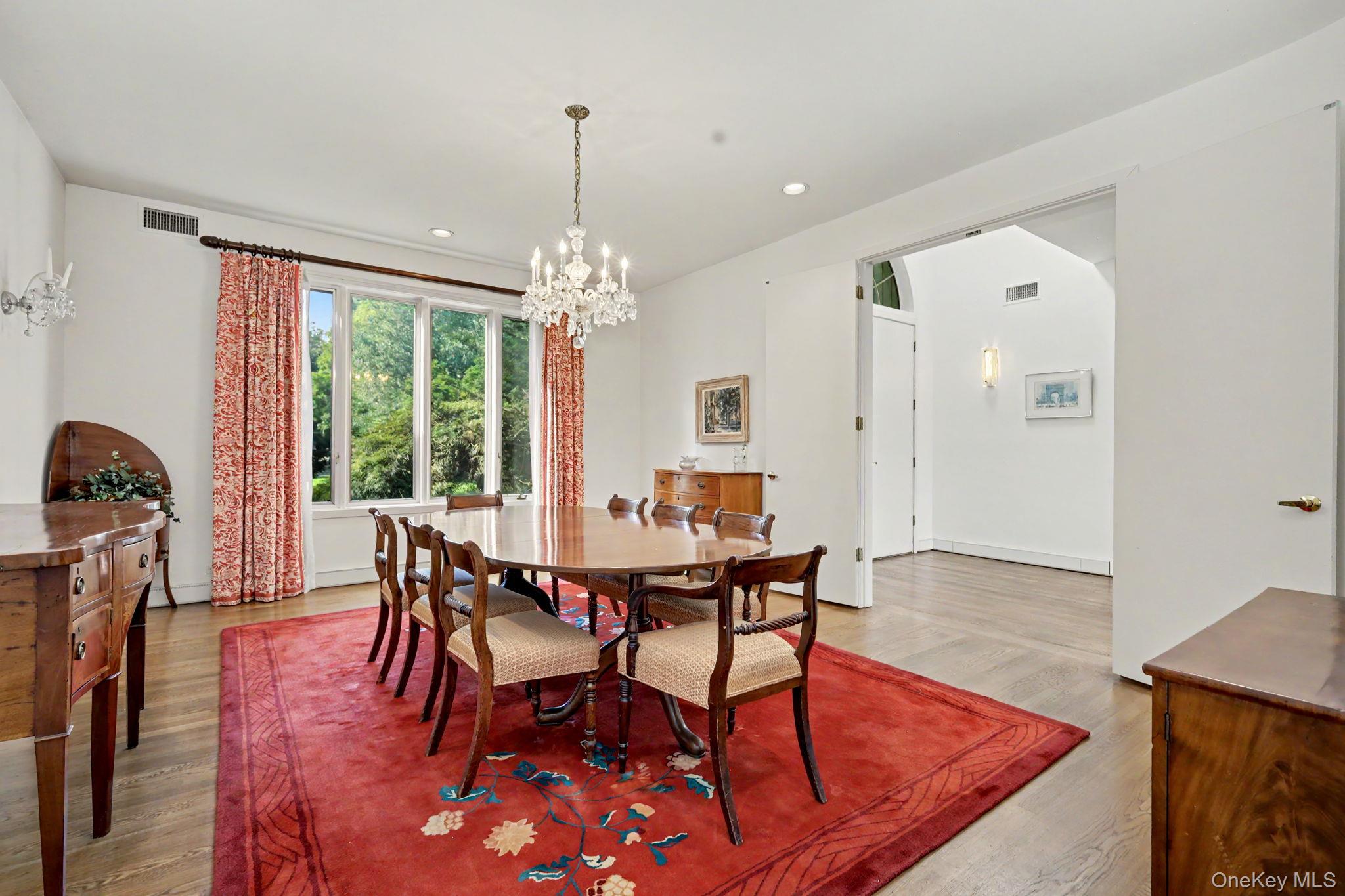 3 Pondview W – For Sale photo 16