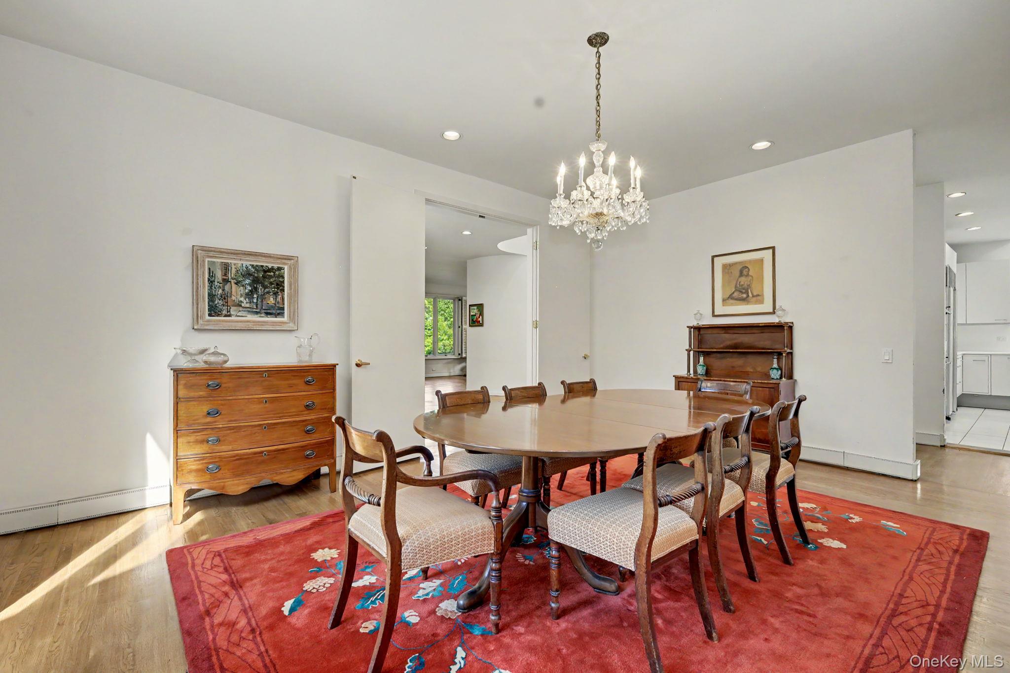 3 Pondview W – For Sale photo 17