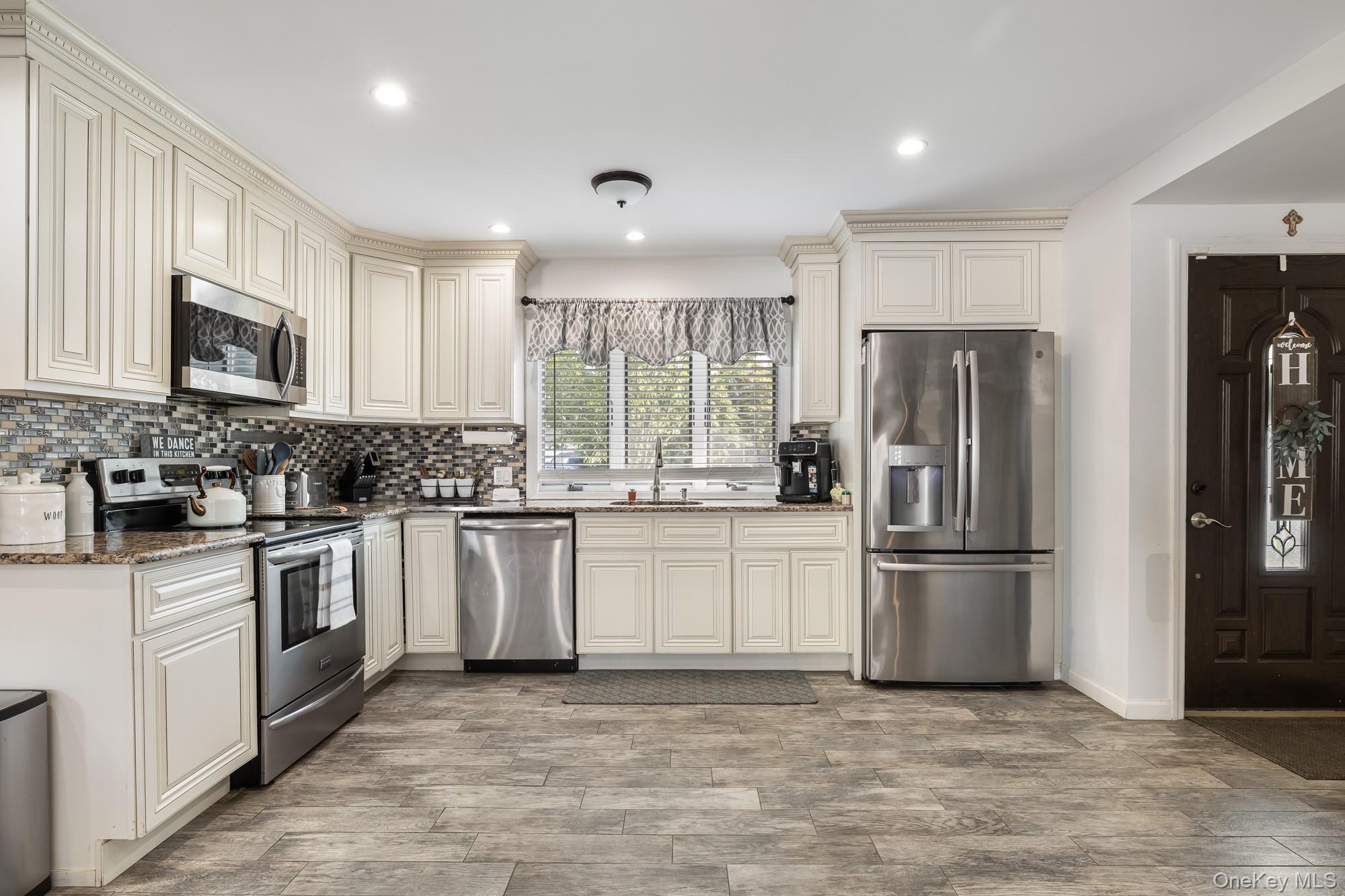 35 Magpie Lane – For Sale photo 6