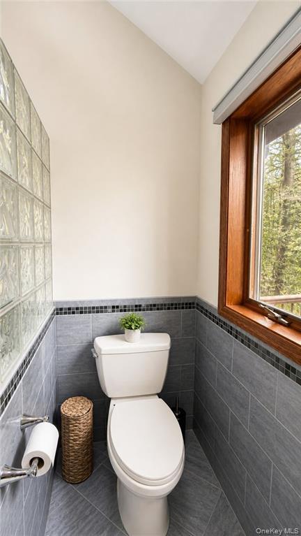 212 Meeker Road – For Sale photo 15