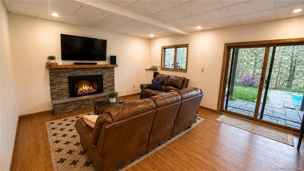 212 Meeker Road – For Sale photo 8