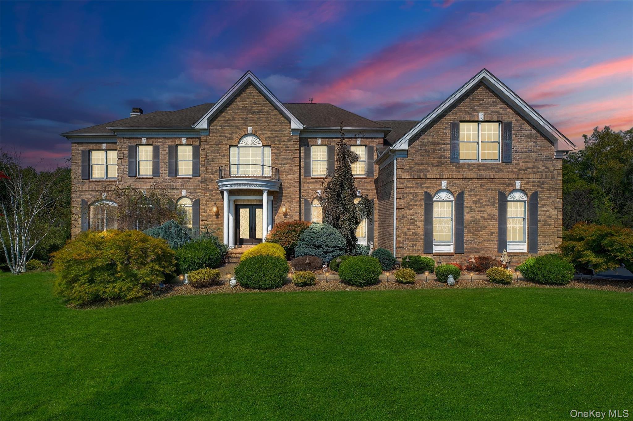 144 Shamrock Hills Drive – For Sale photo 2
