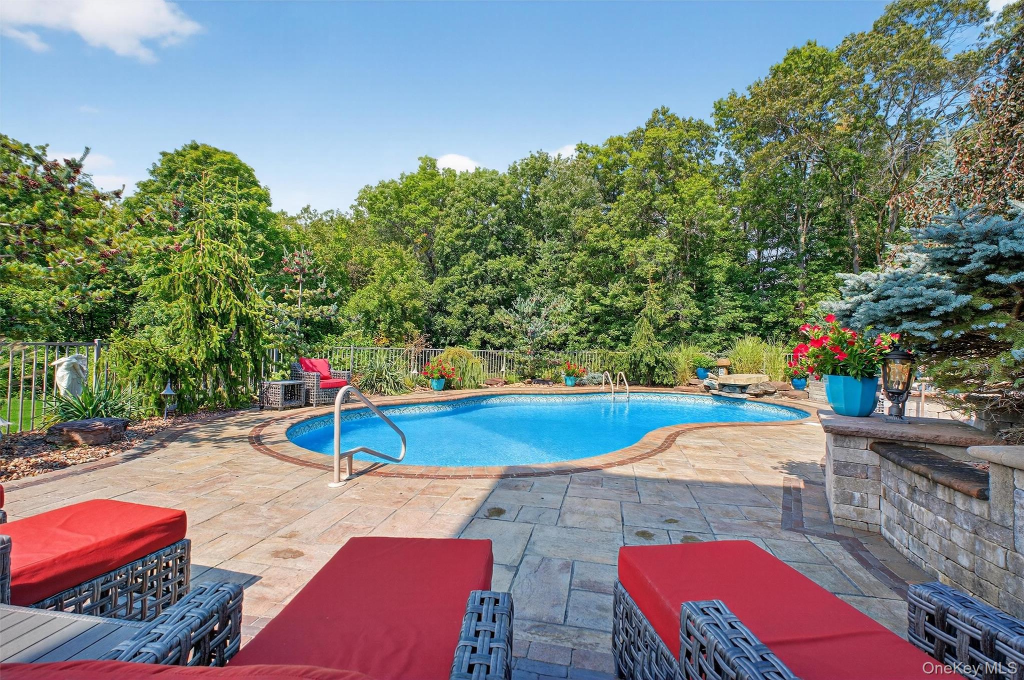 144 Shamrock Hills Drive – For Sale photo 6