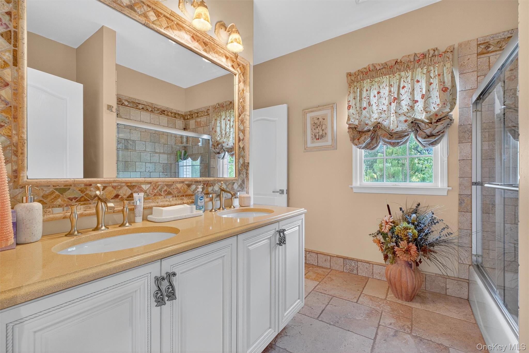 144 Shamrock Hills Drive – For Sale photo 34