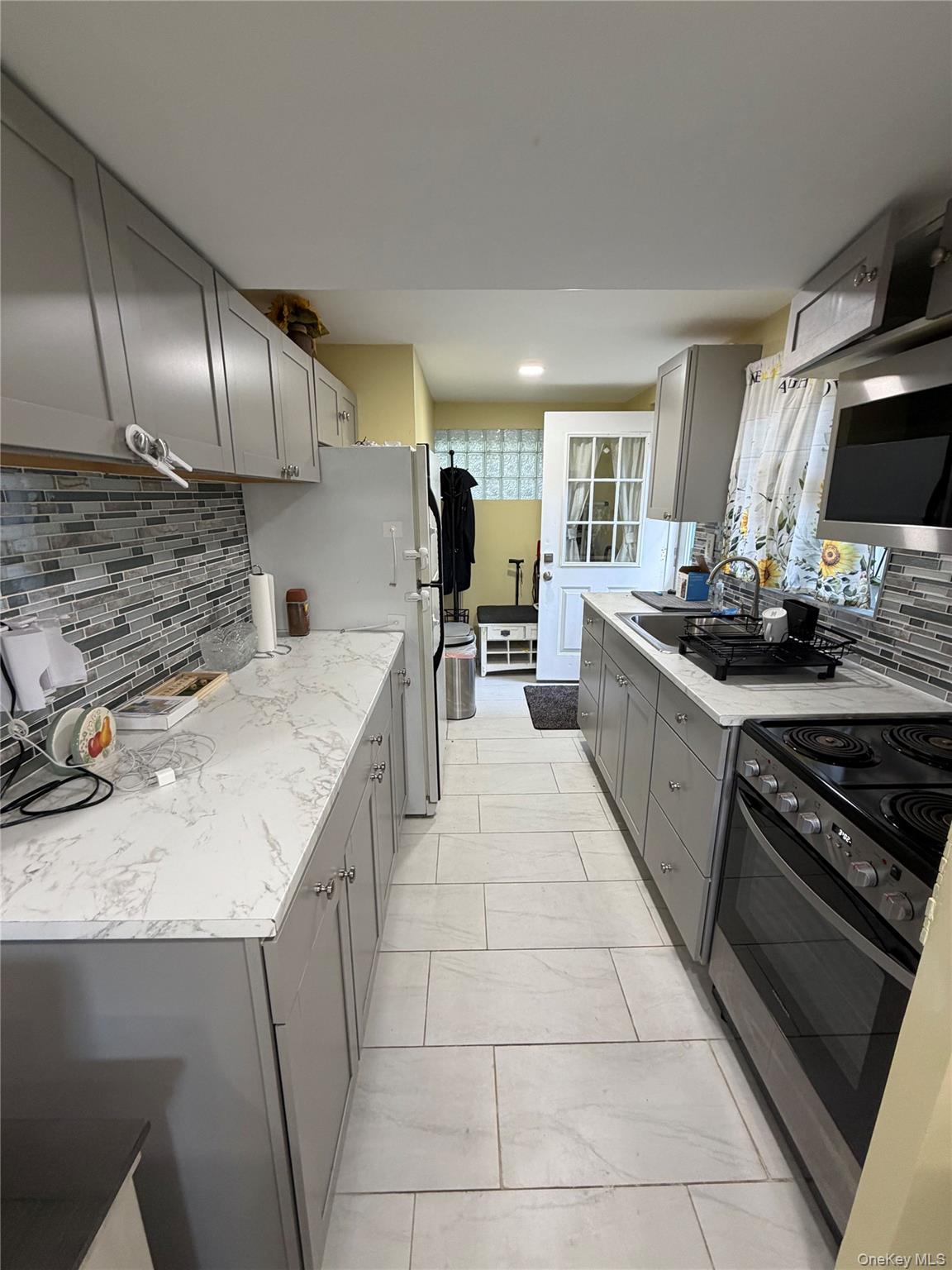 22 Sunburst Drive – For Rent photo 5