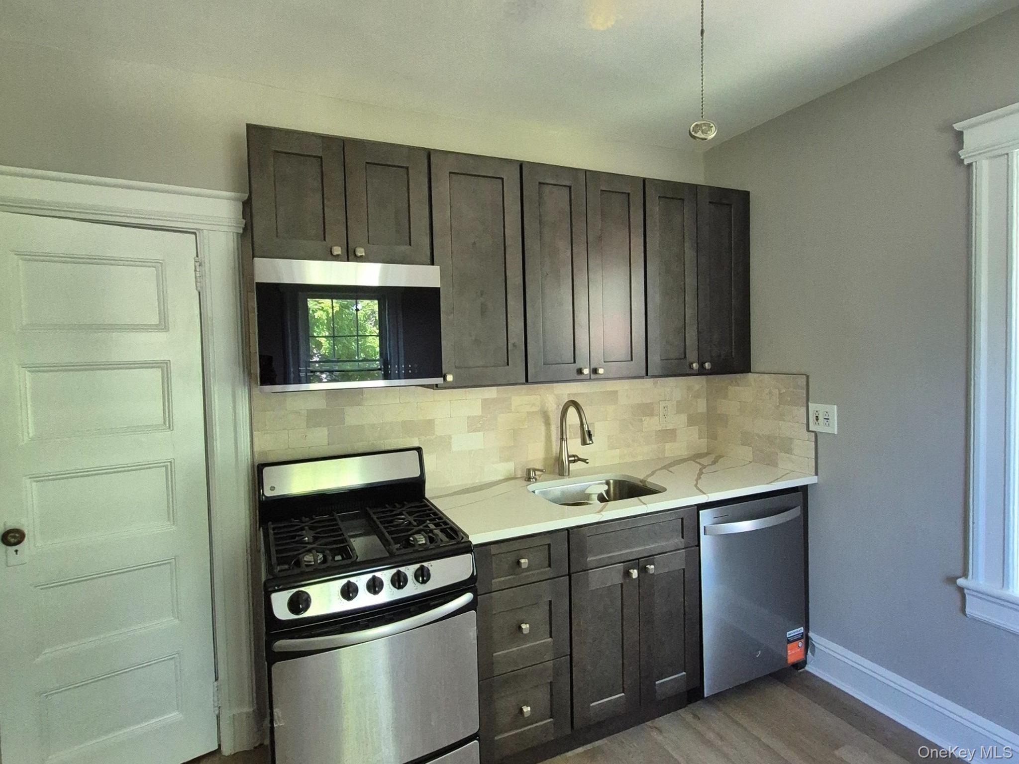 2892 Stevens Street – For Rent photo 6