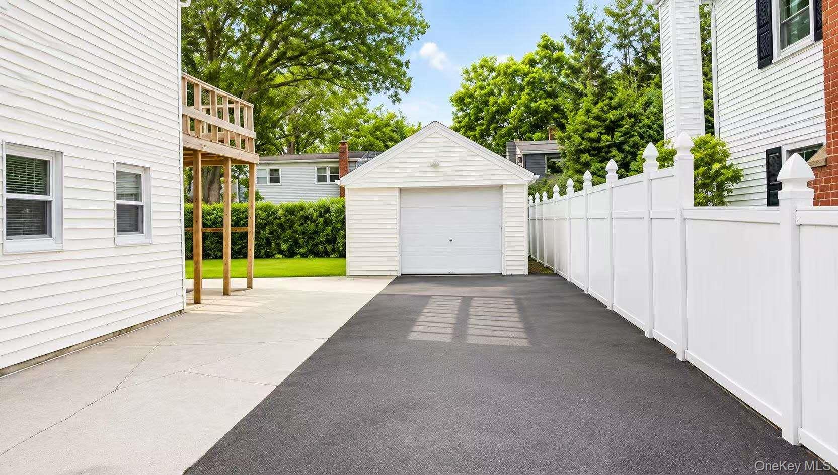 326 Curtis Avenue – For Sale photo 9