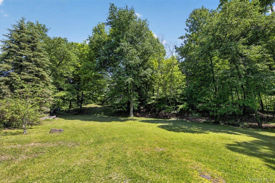 305 Oak Lane – For Sale photo 40