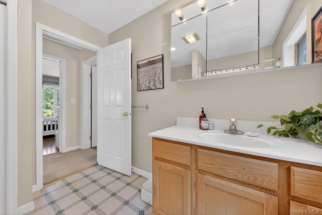 305 Oak Lane – For Sale photo 29