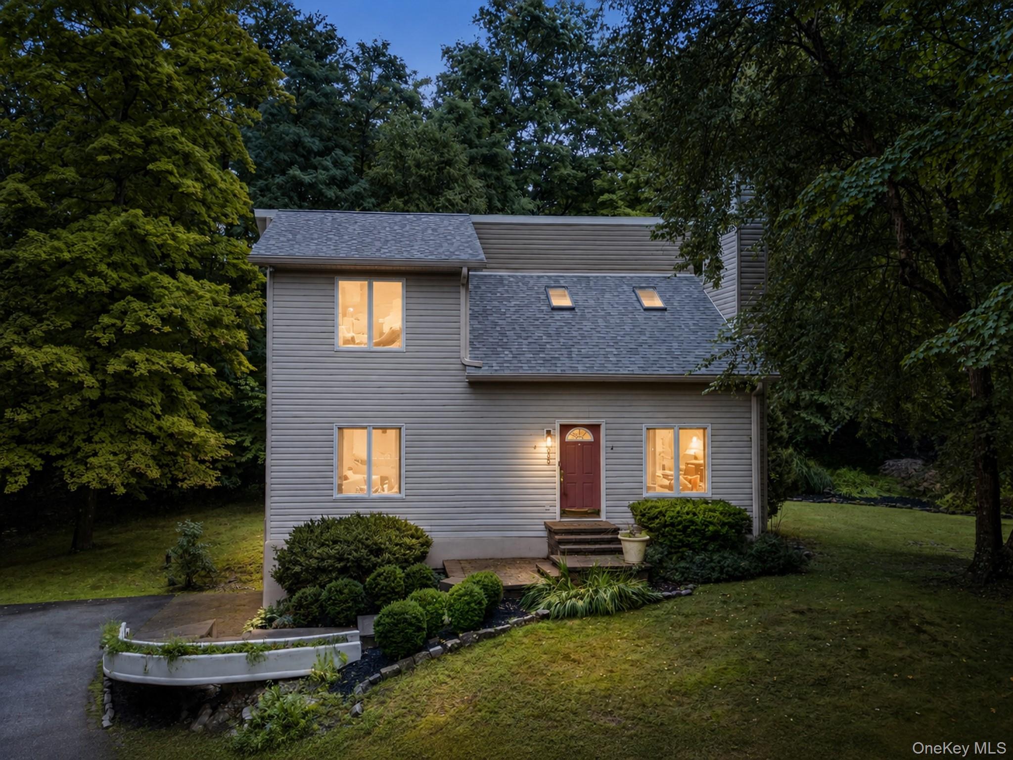 305 Oak Lane – For Sale photo 5