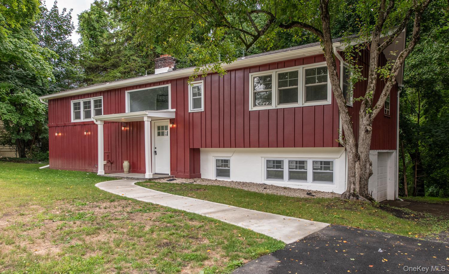 33 Horizon Hill Drive – For Sale