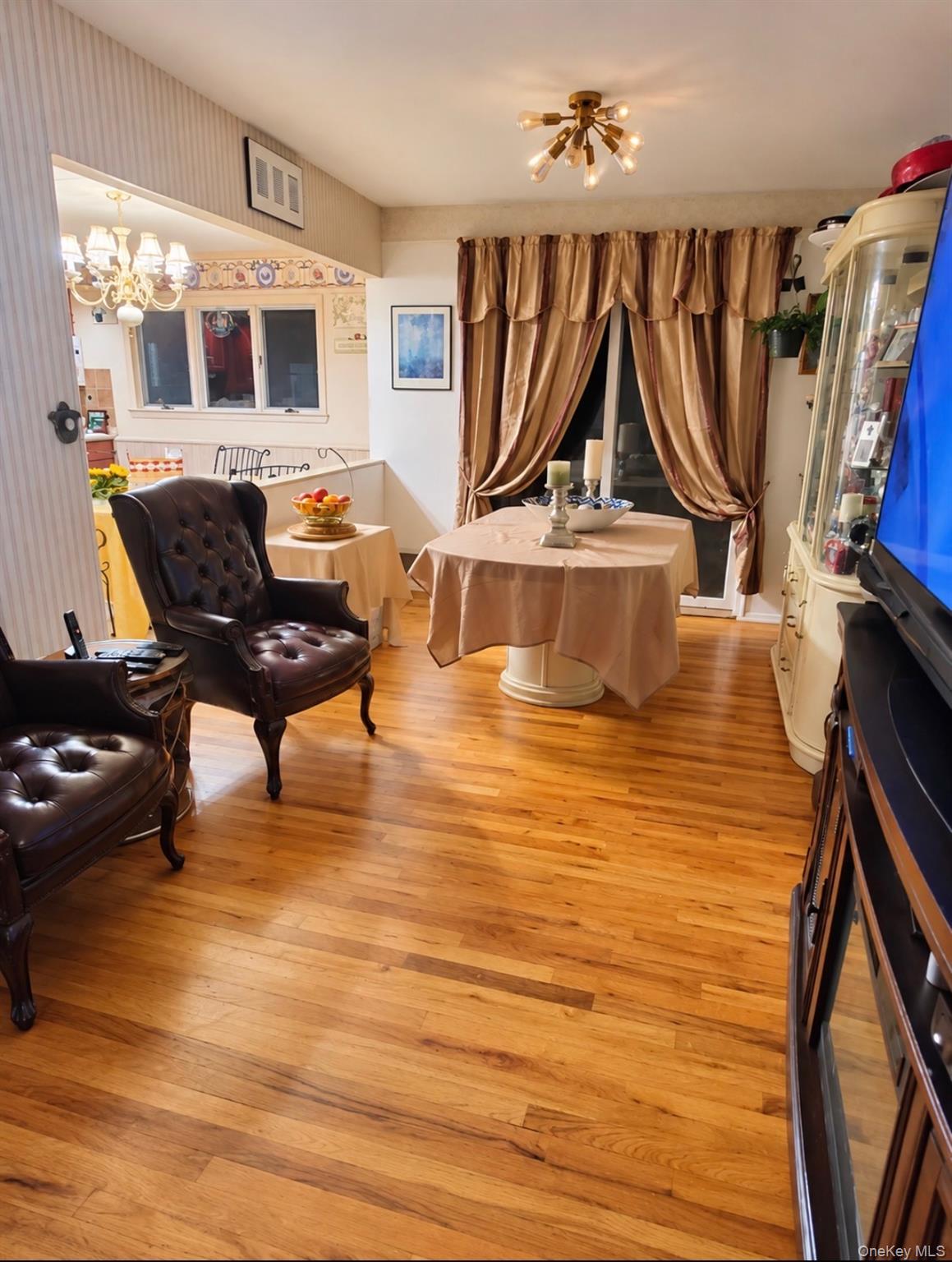 35 S Kennedy Drive – For Sale photo 30