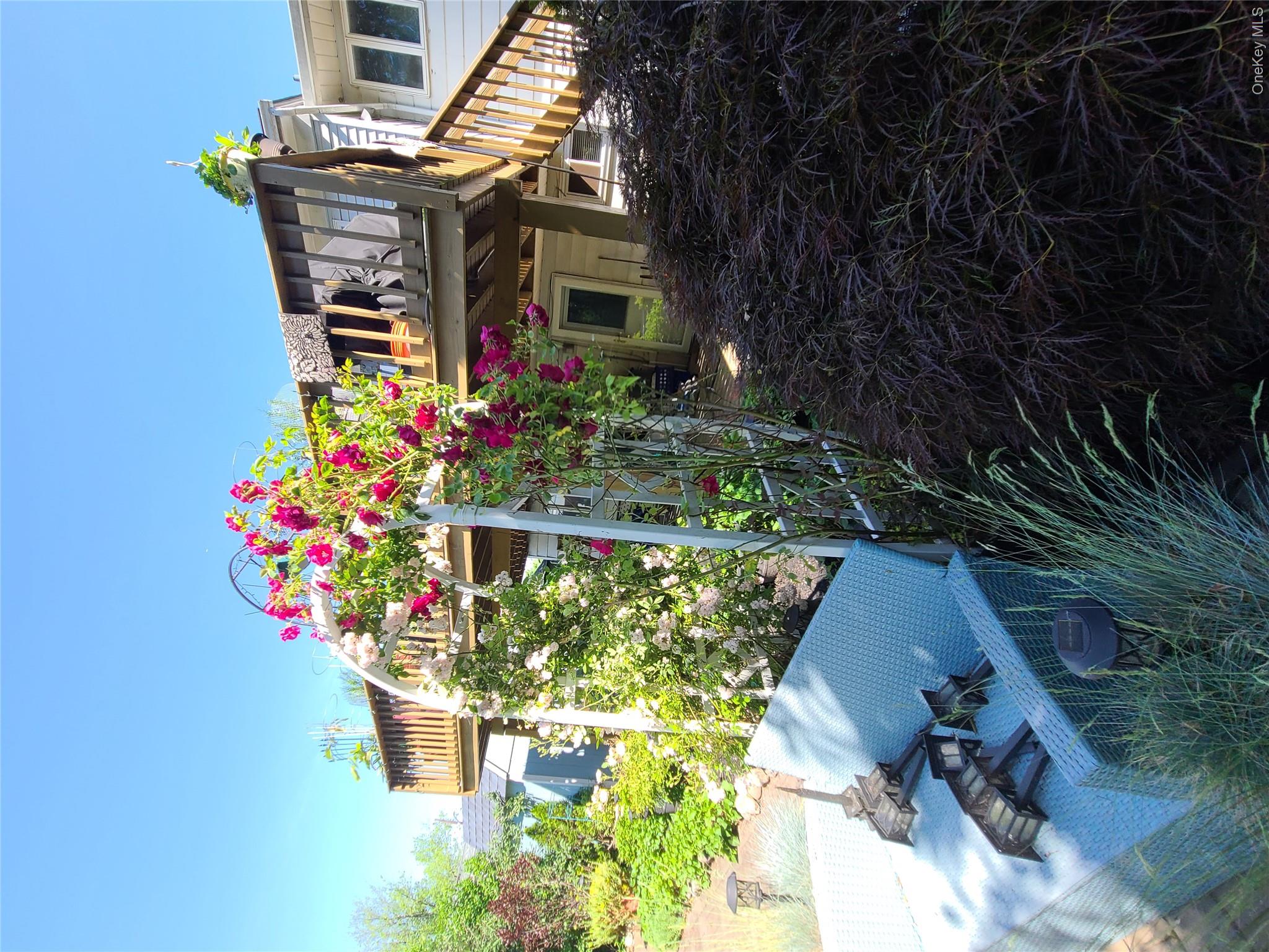 35 S Kennedy Drive – For Sale photo 15