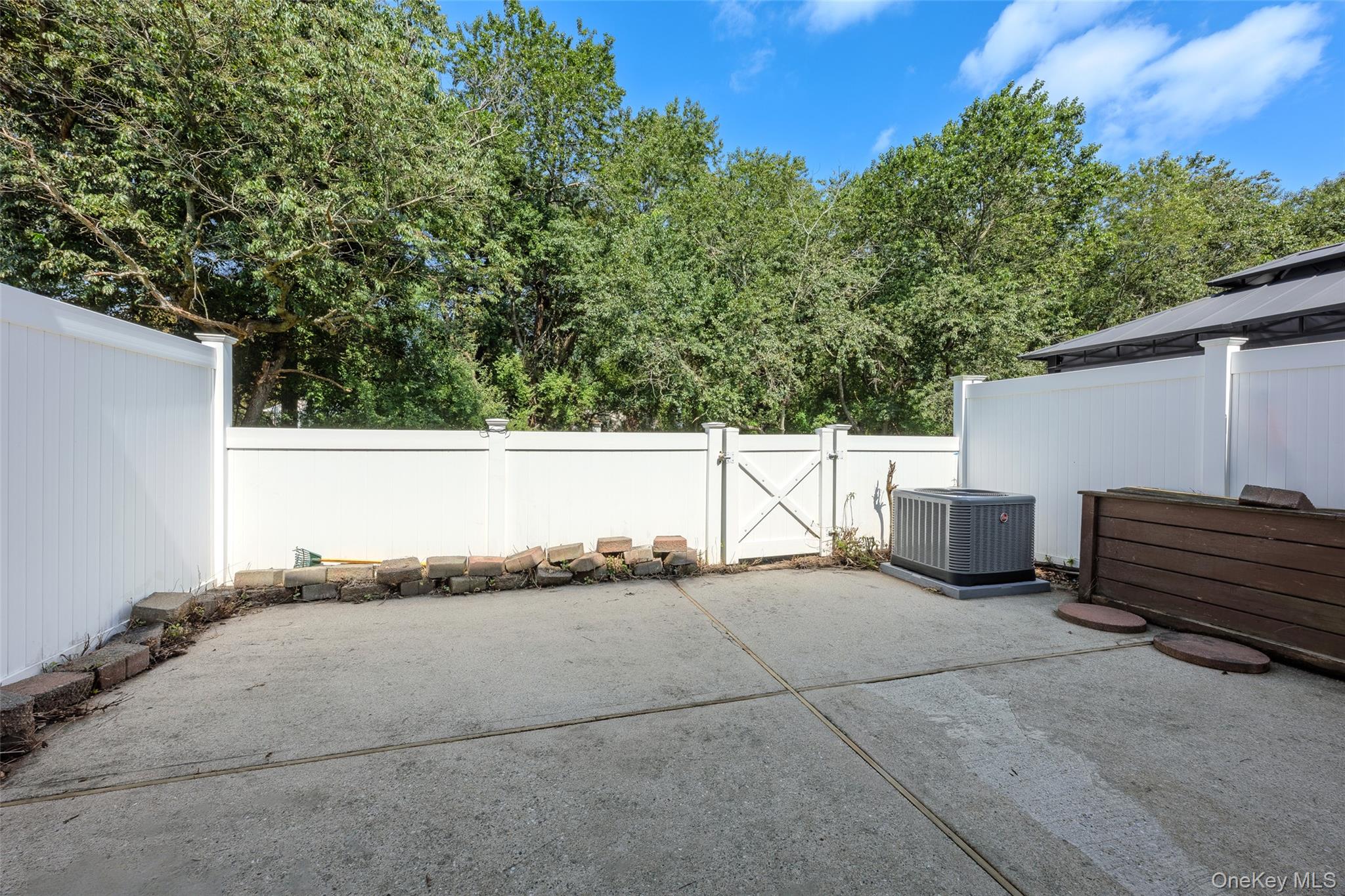11 Burgoyne Court – For Sale photo 41