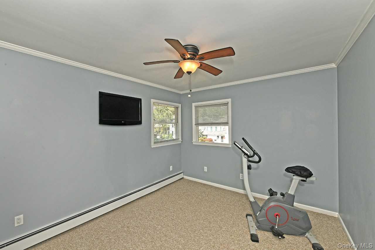 1994 Van Nostrand Avenue – For Sale photo 24