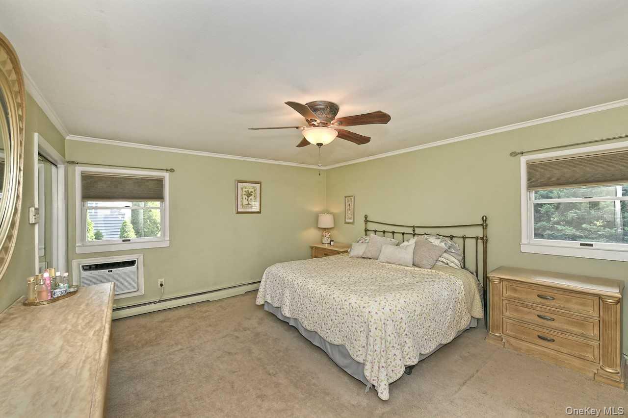 1994 Van Nostrand Avenue – For Sale photo 21