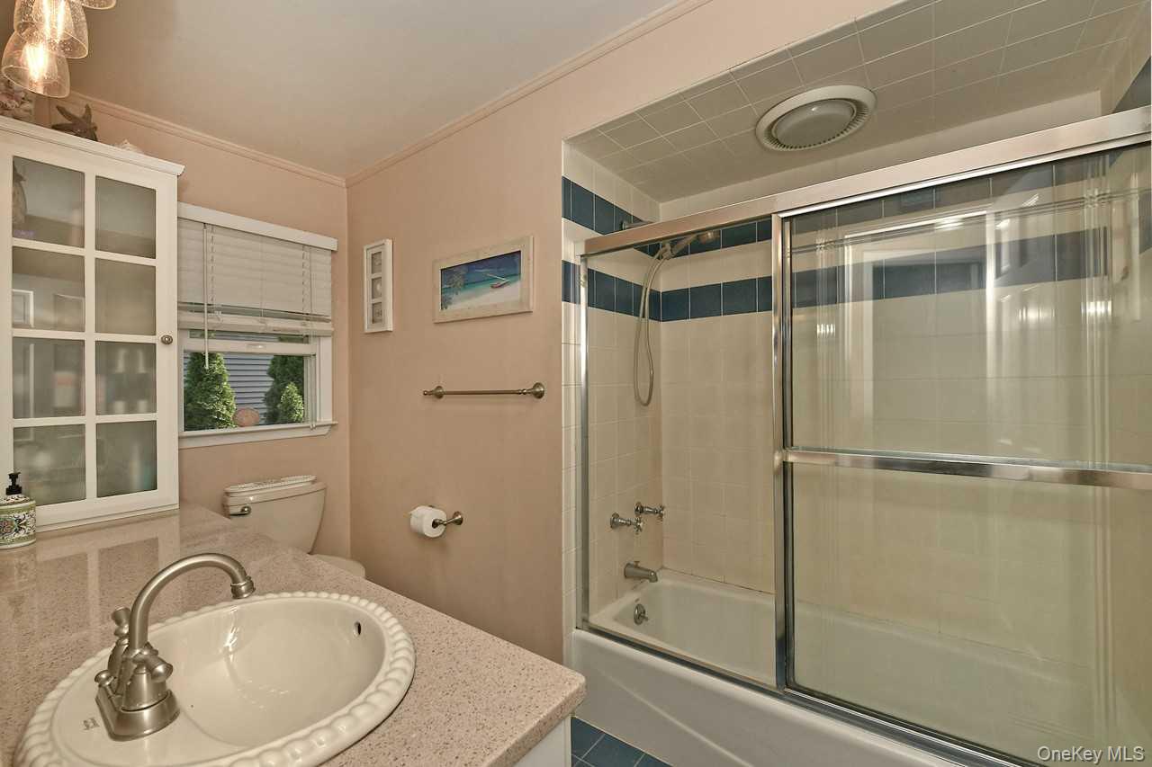 1994 Van Nostrand Avenue – For Sale photo 26