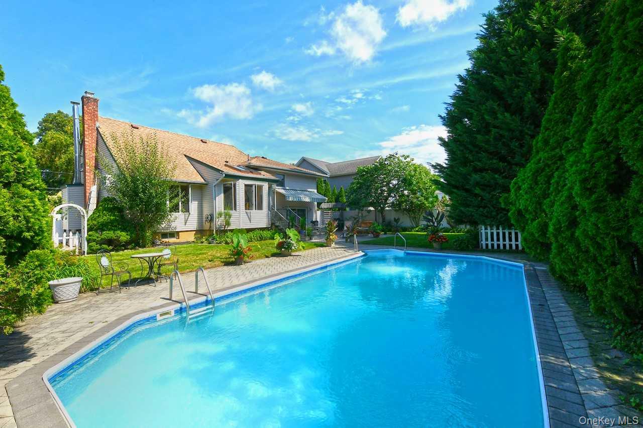 1994 Van Nostrand Avenue – For Sale photo 28