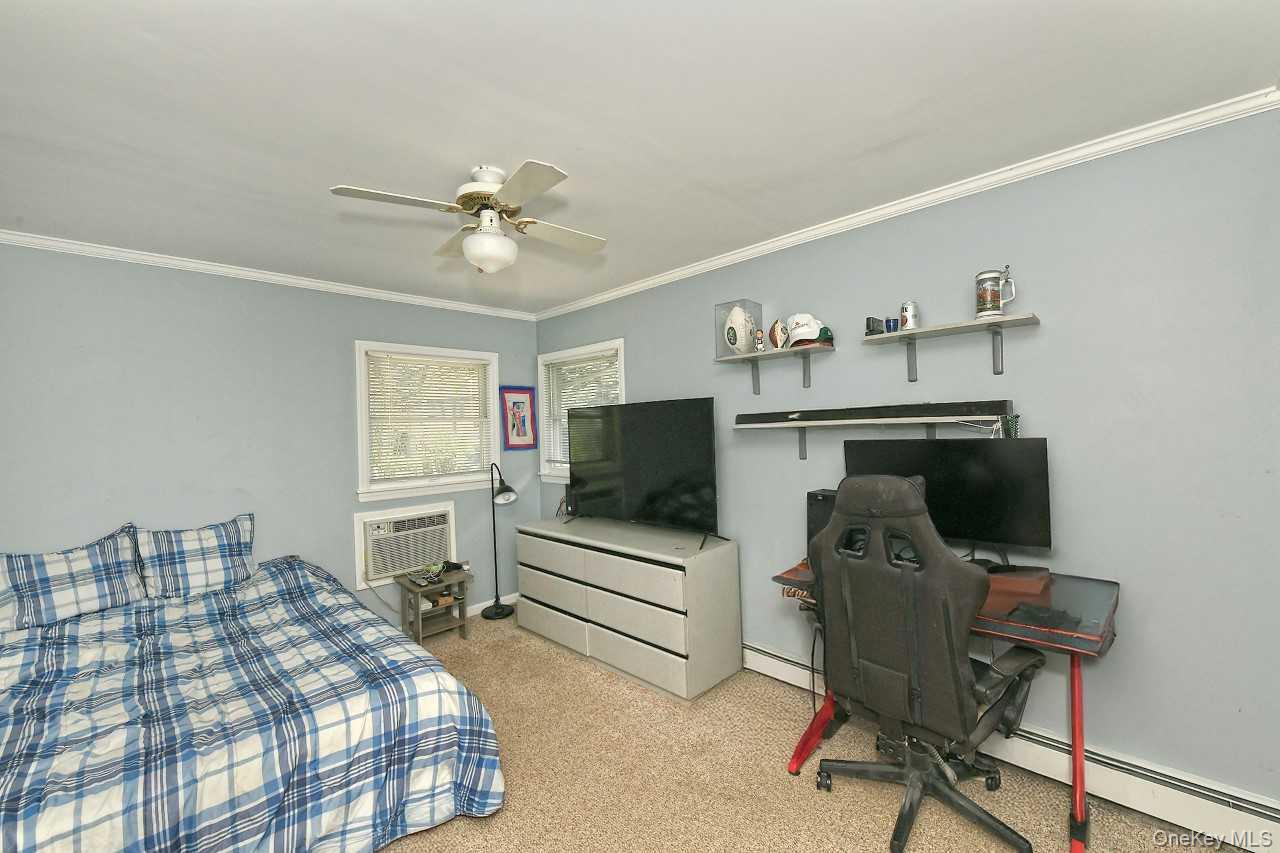 1994 Van Nostrand Avenue – For Sale photo 23
