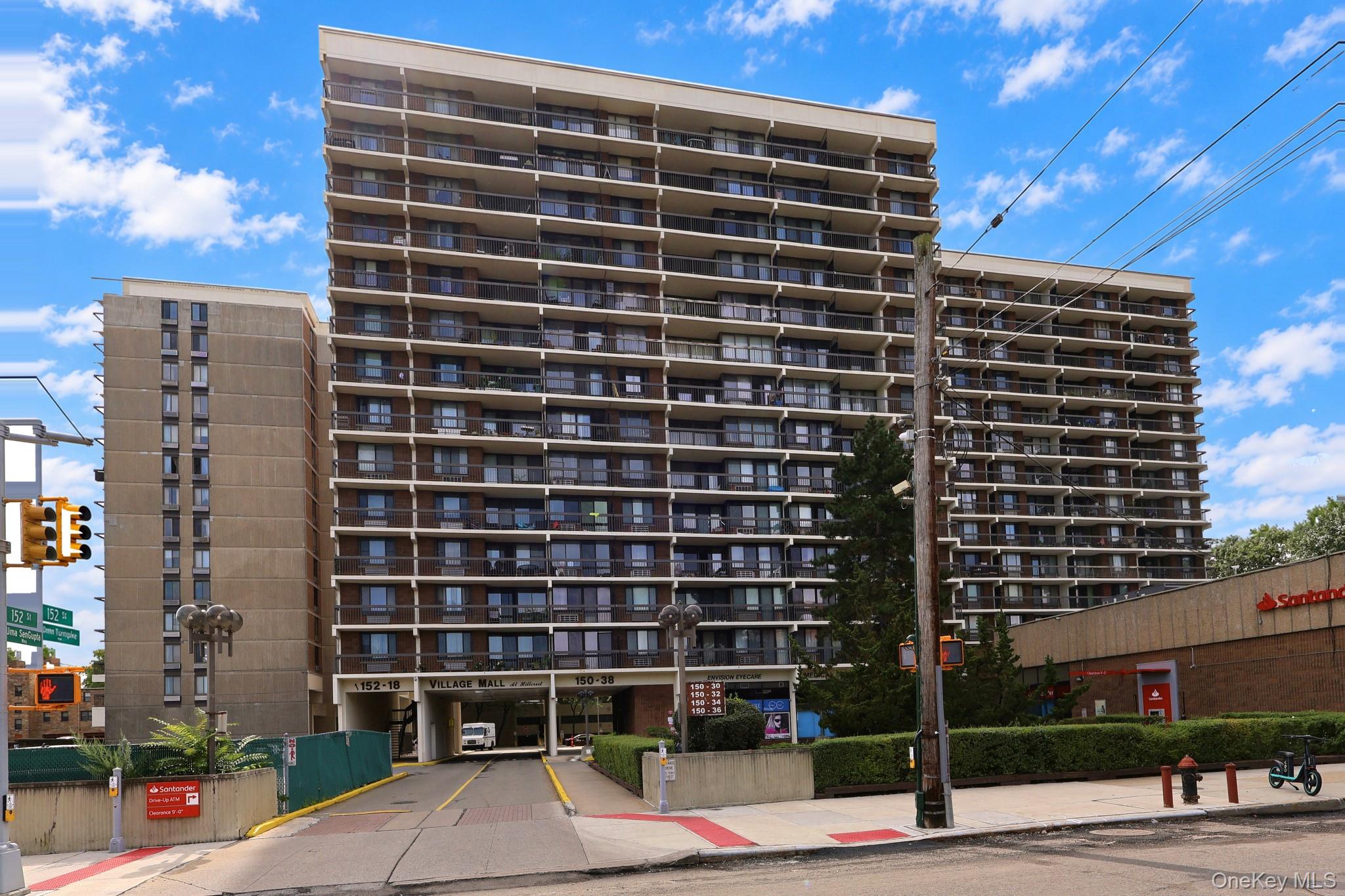 150-38 Union Turnpike, Unit 8D photo 21