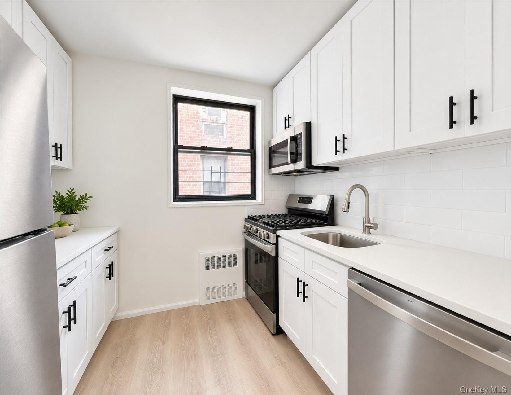 10-40 Neilson Street, Unit 4L photo 4