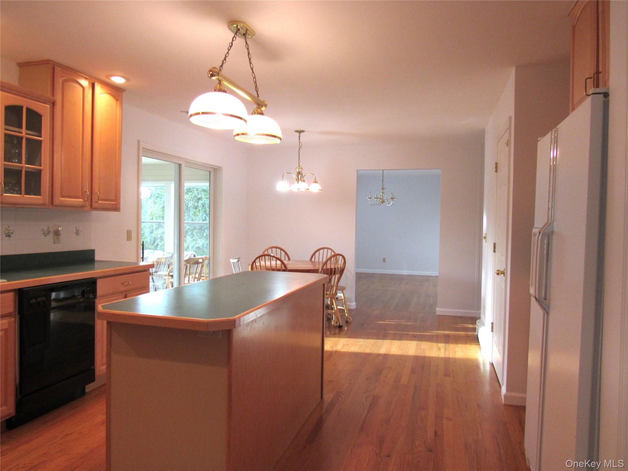 120 Mayfair Road – For Sale photo 47