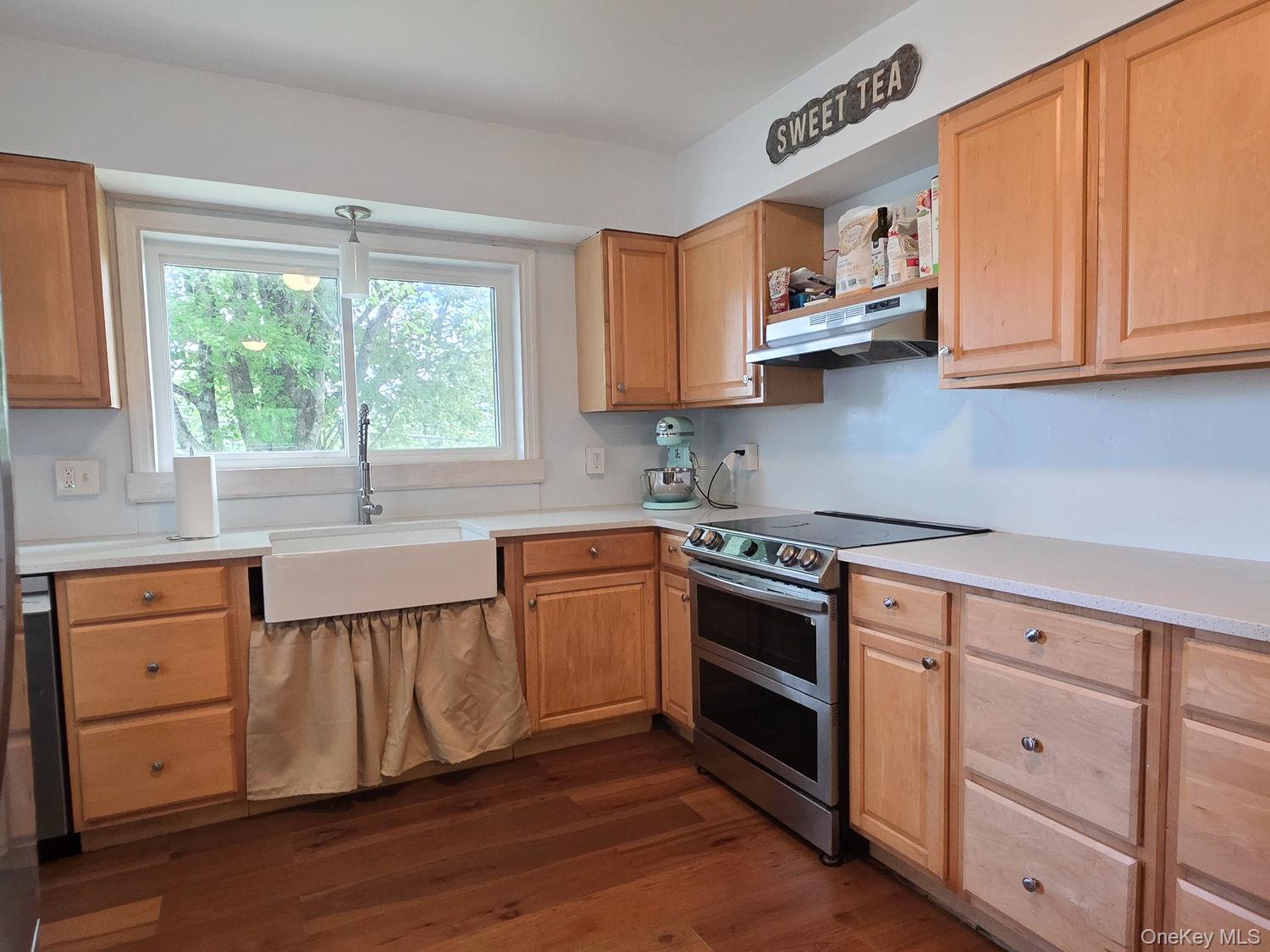 141 W Mombasha Road – For Sale photo 17