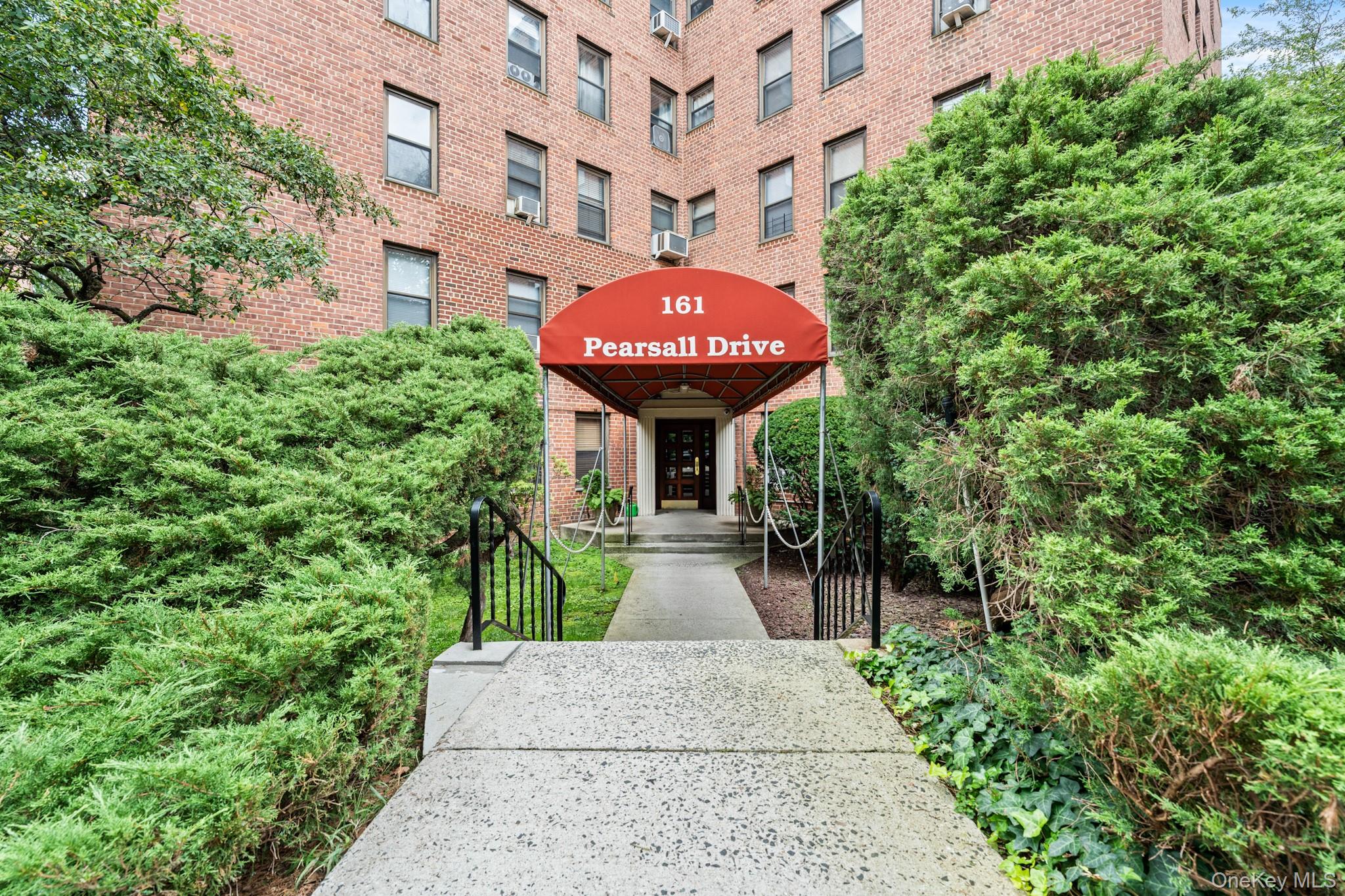 161 Pearsall Drive, Unit 4B