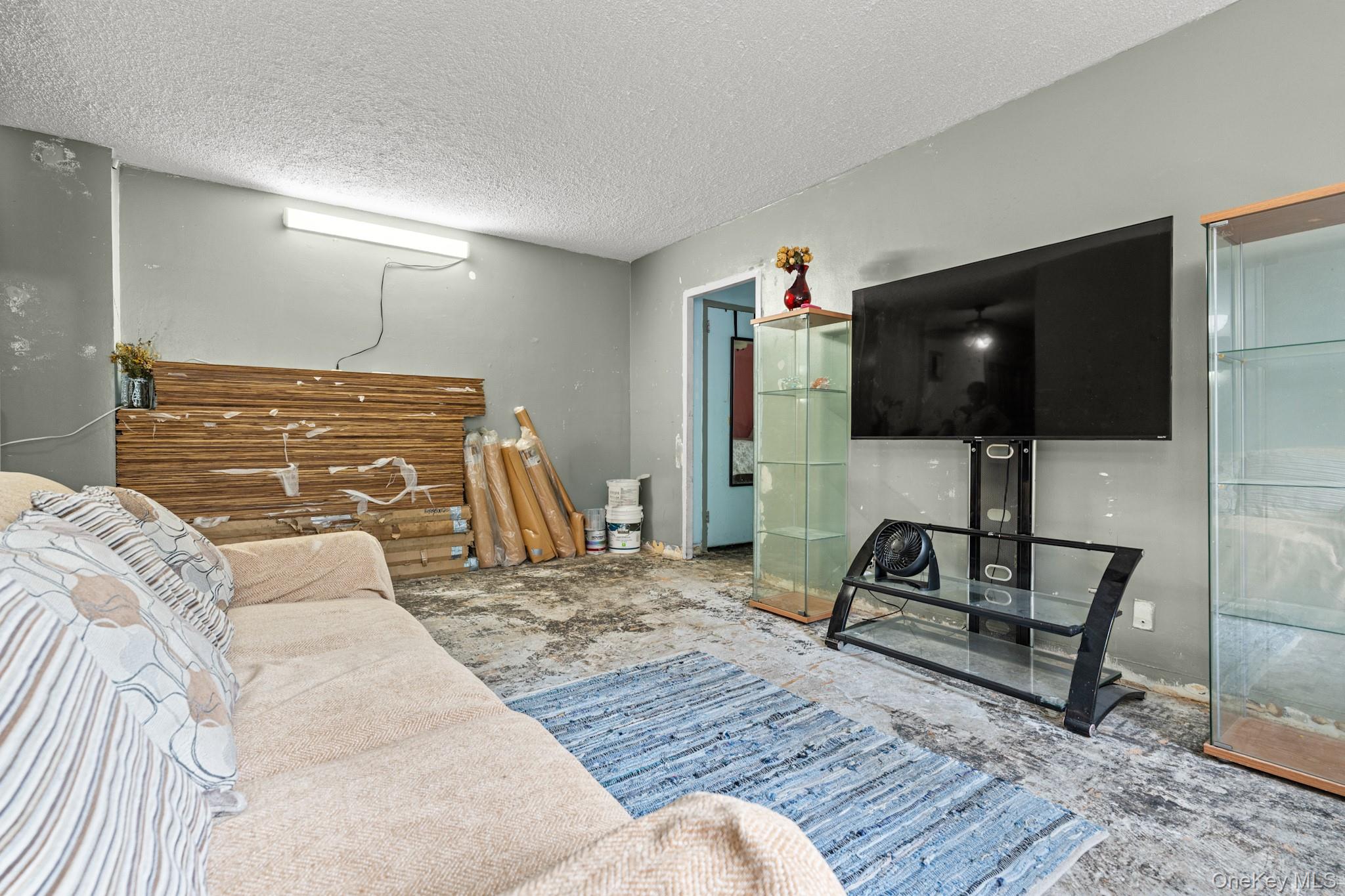161 Pearsall Drive, Unit 4B photo 2