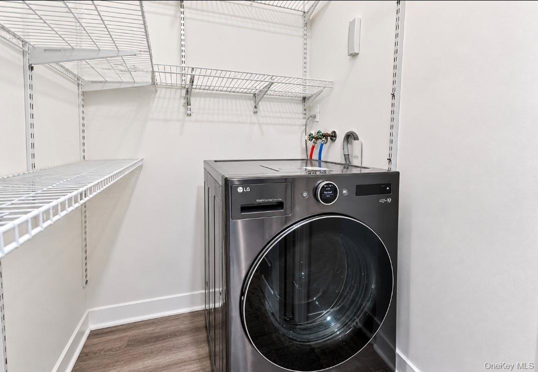 3909 Wilshire Lane, Unit 3909 photo 12