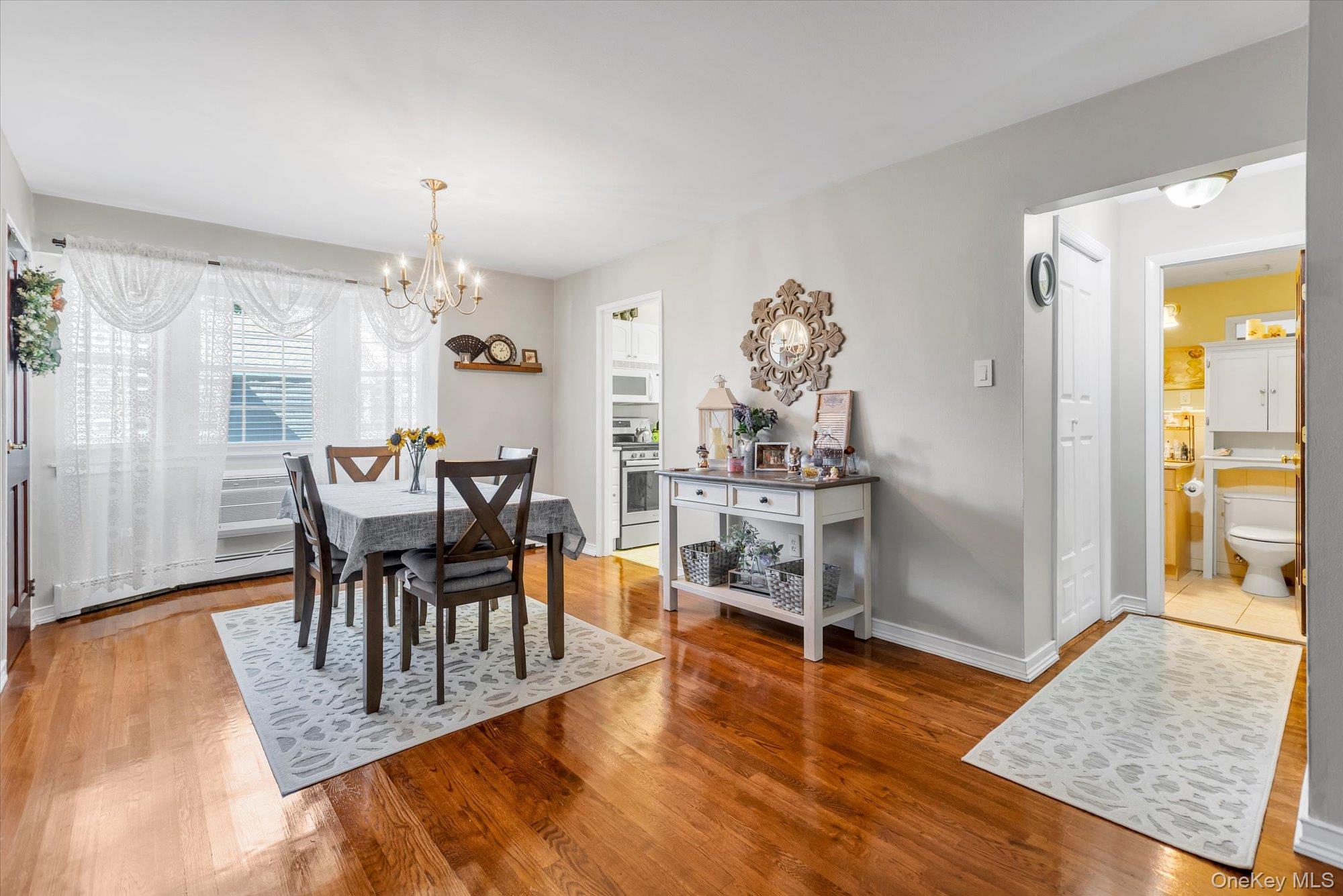 3909 Wilshire Lane, Unit 3909 photo 7