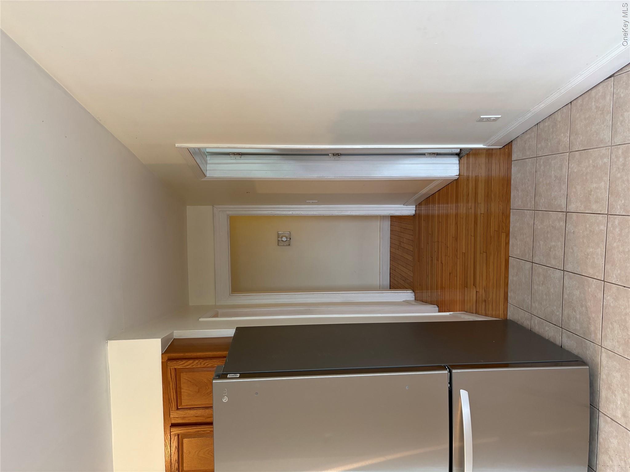2 Morris Avenue, Unit 203 photo 9