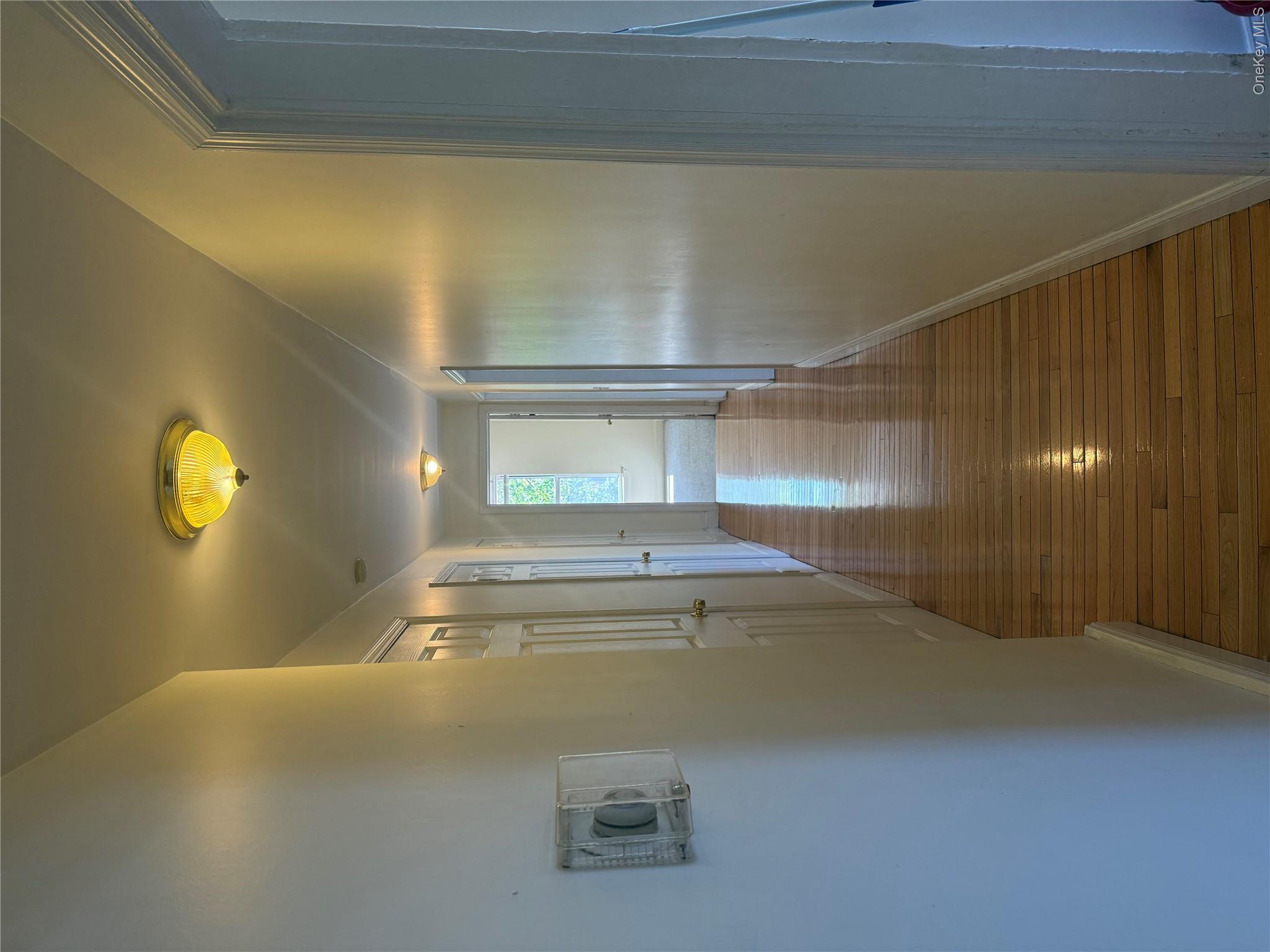 2 Morris Avenue, Unit 203 photo 32