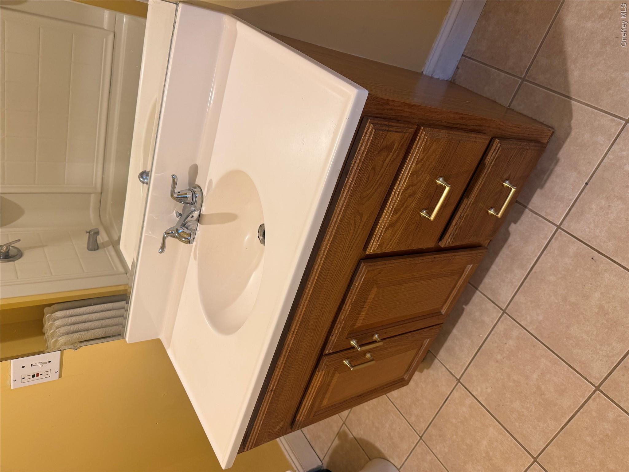 2 Morris Avenue, Unit 203 photo 13