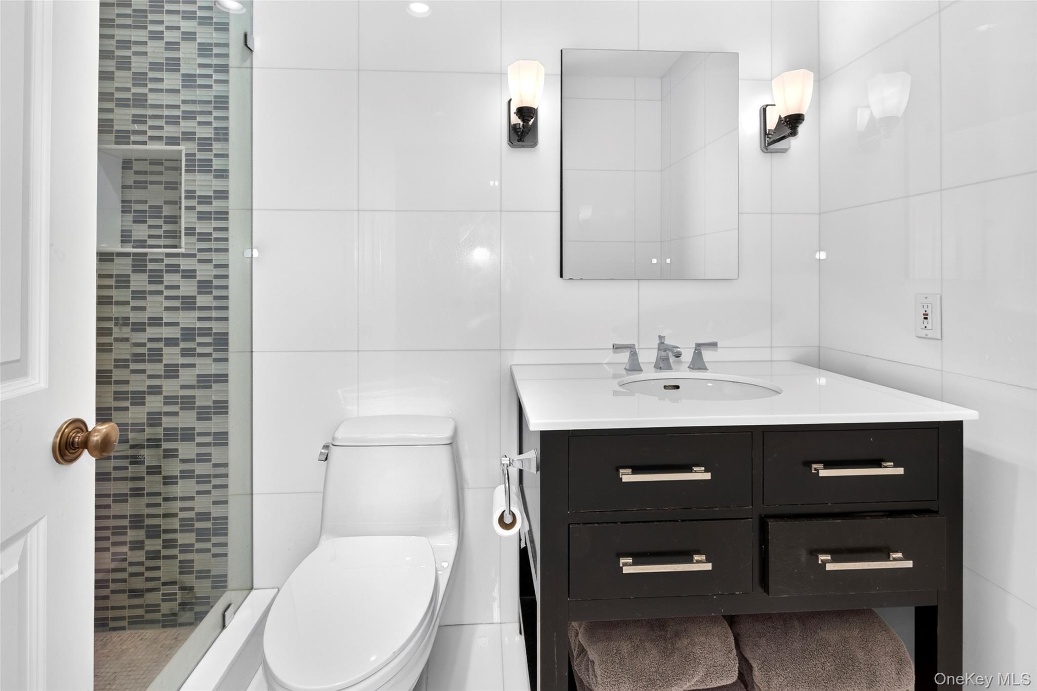 27 Pinehurst Drive – For Sale photo 32