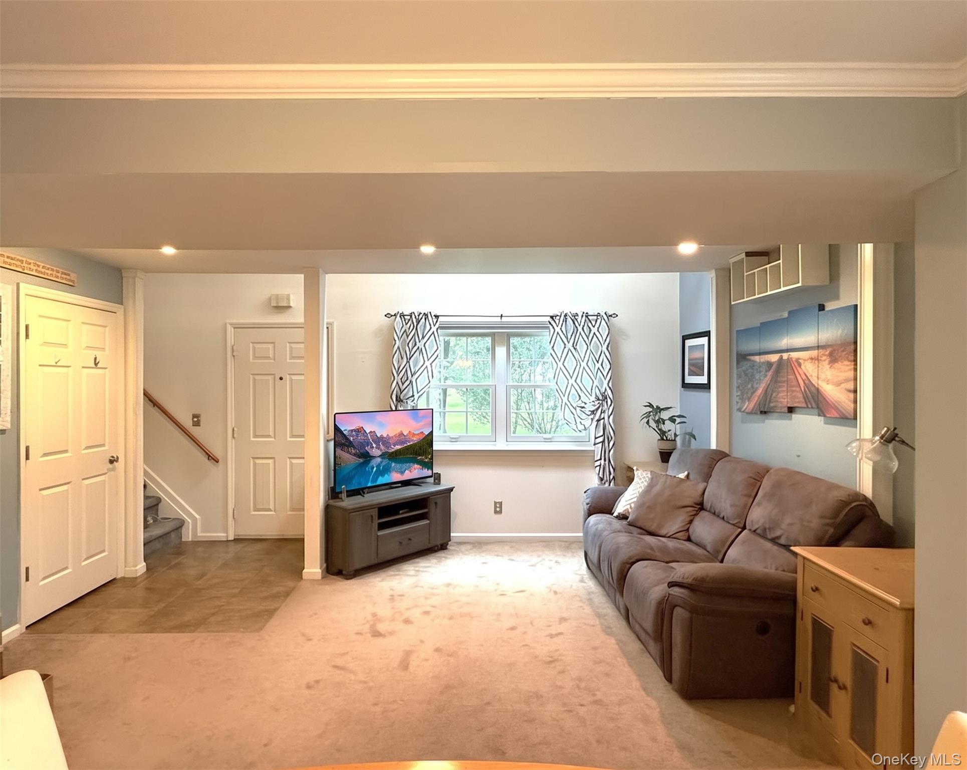14 Brick Pond Road – For Sale photo 8