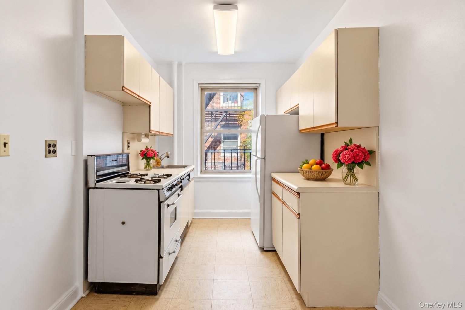 48-23 42nd Street, Unit 5F photo 6