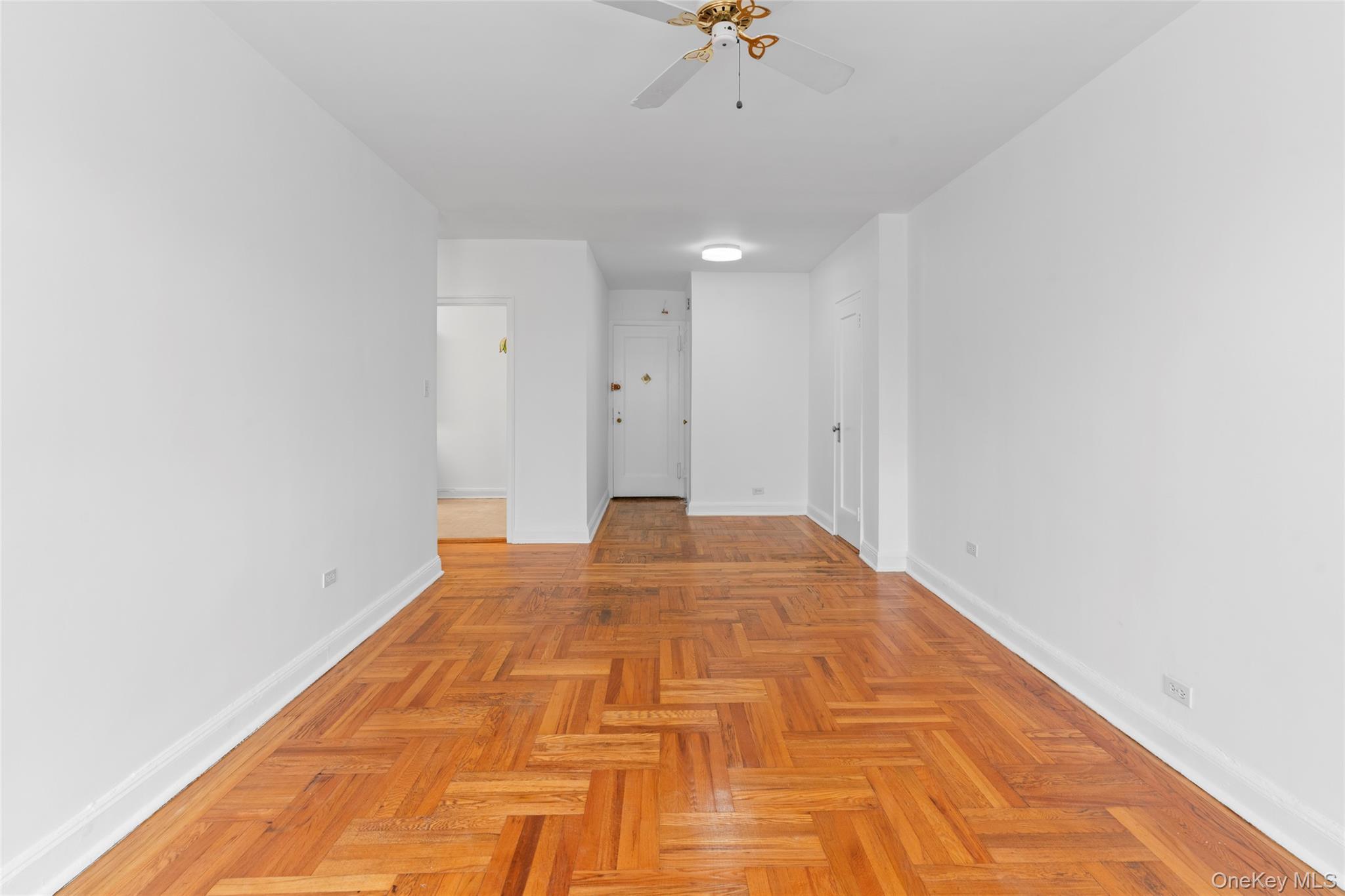 48-23 42nd Street, Unit 5F photo 4