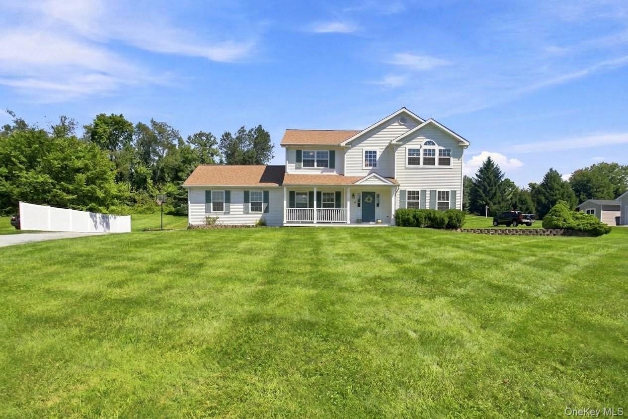 26 Gabriels Path – For Sale photo 2
