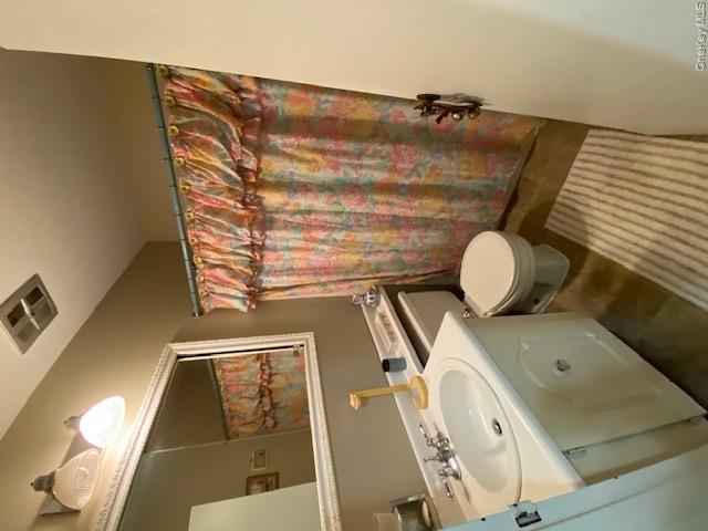 39 Freemont Lane – For Sale photo 4