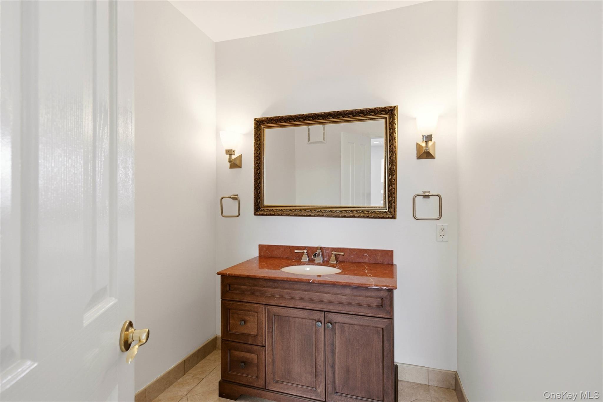 391 Asharoken Avenue – For Sale photo 17