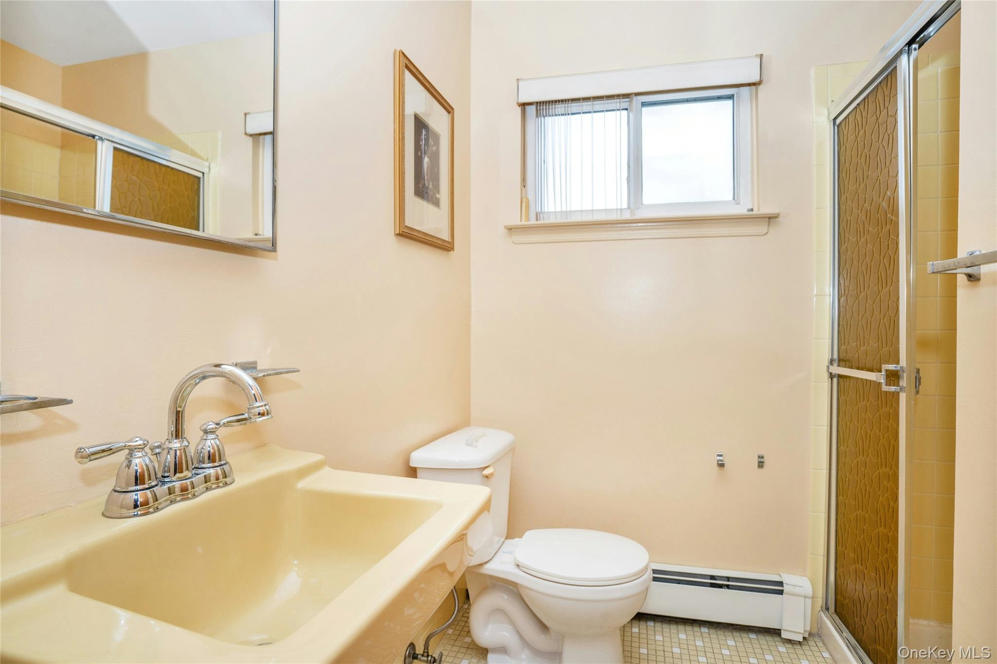 416 Old Country Road – For Sale photo 15