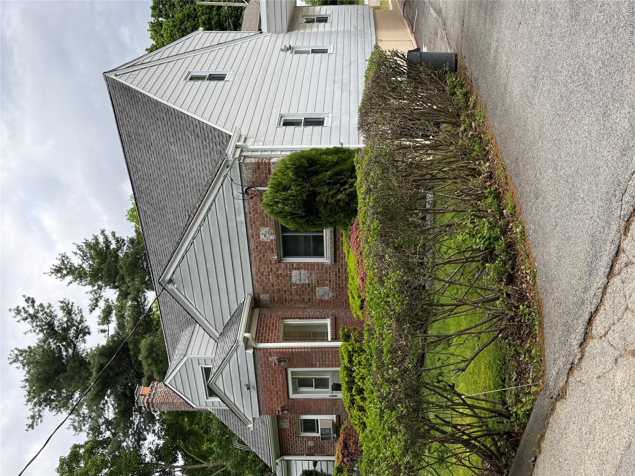 80 Roberts Lane – For Sale photo 18