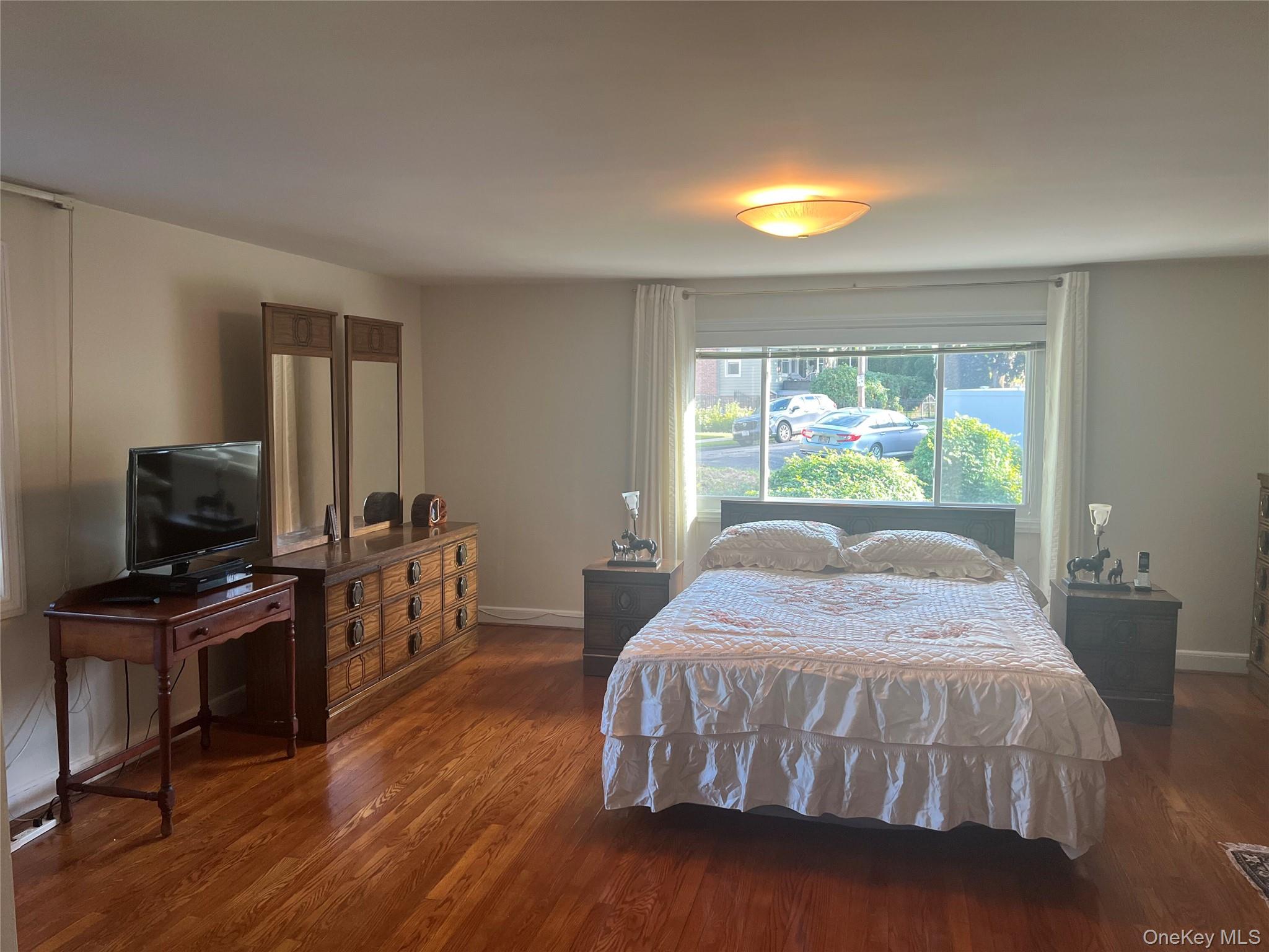 80 Roberts Lane – For Sale photo 4