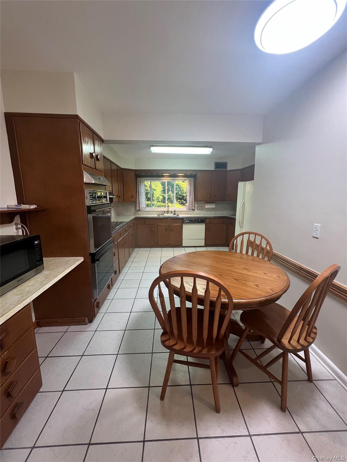 80 Roberts Lane – For Sale photo 20