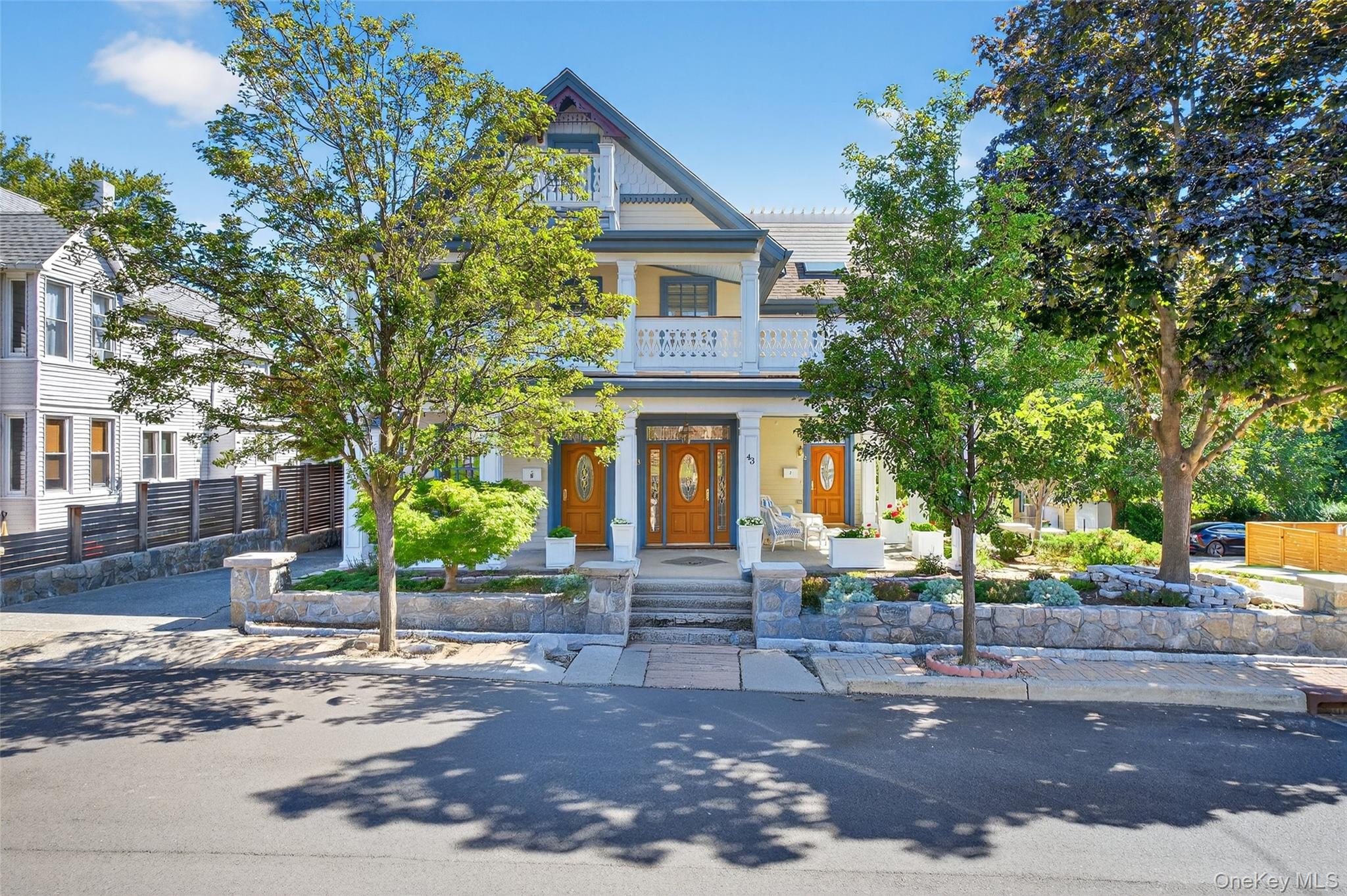 43 Ackerman Street – For Sale