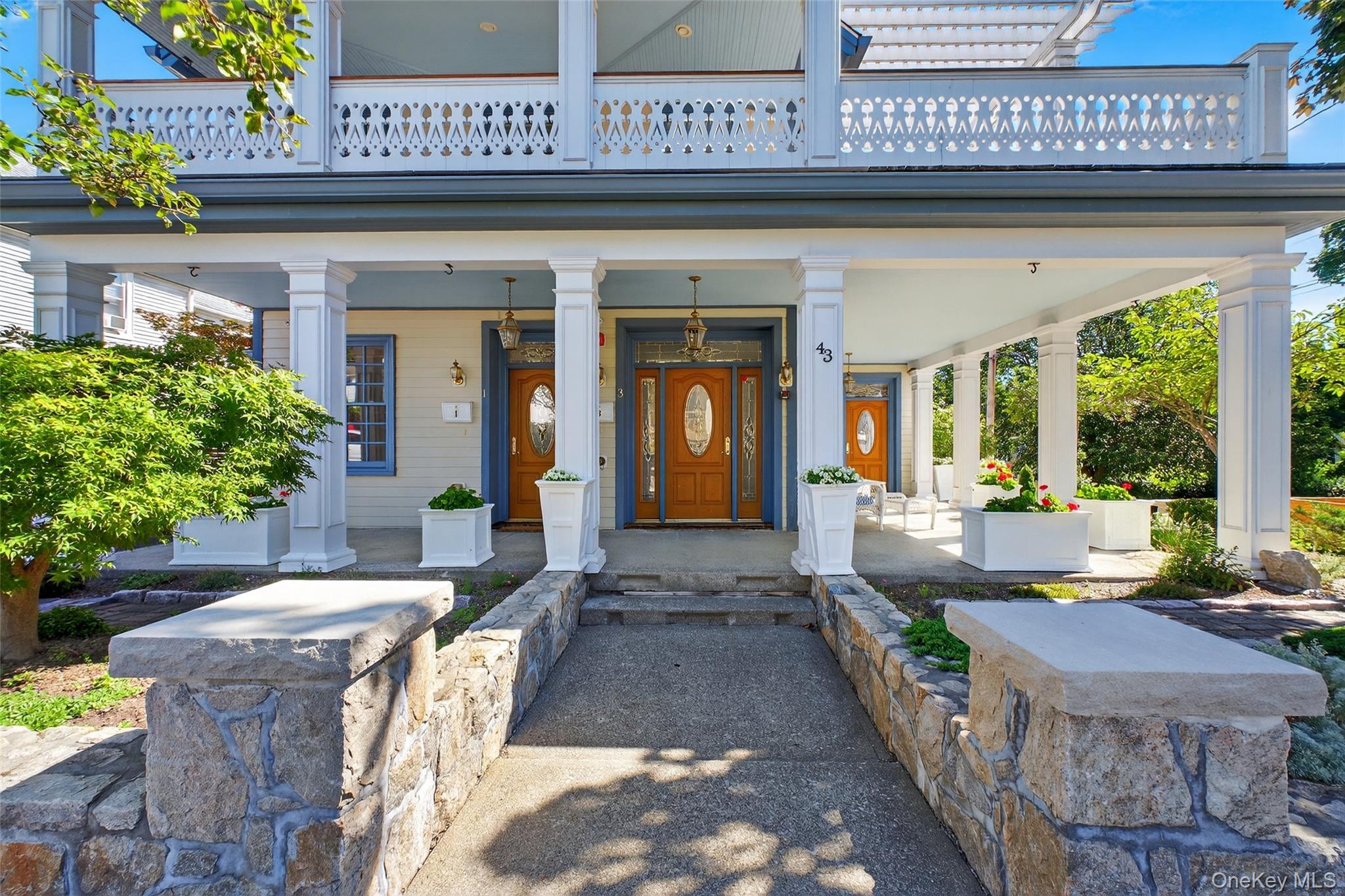 43 Ackerman Street – For Sale photo 3