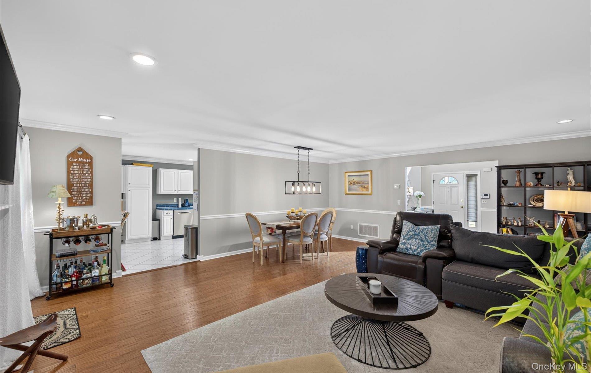 5 Monitor Road – For Sale photo 16