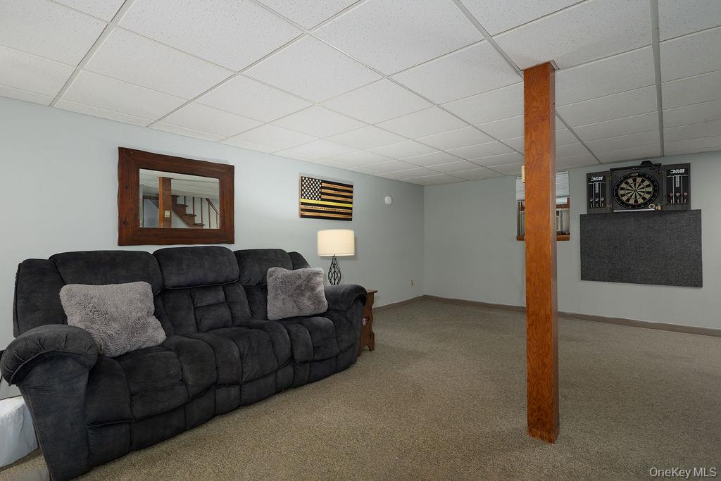 7 Pine Road – For Sale photo 31